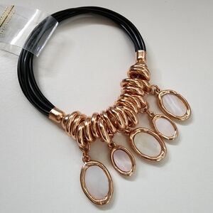 NWT Mother of Pearl Charm Black Multi Strand Stretch Bracelet